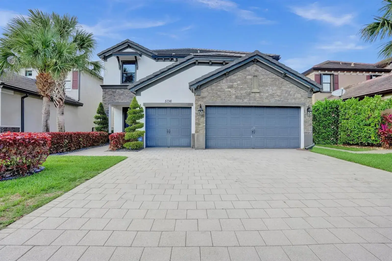 4 bedroom 4 bath Residential for sale at 5716 Sandbirch Way, Lake Worth FL 33463
