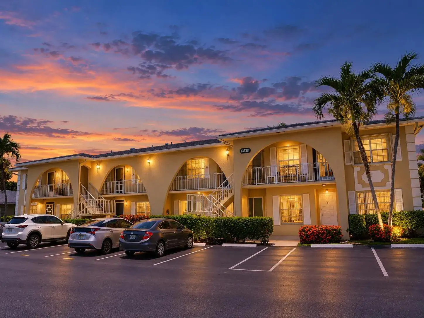 2 bedroom 2 bath Residential for sale at 13638 VIA FLORA # D, Delray Beach FL 33484