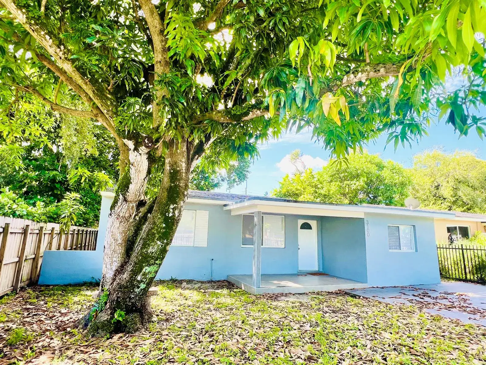 3 bedroom 2 bath Residential for sale at 3100 NW 171st Street, Miami Gardens FL 33056