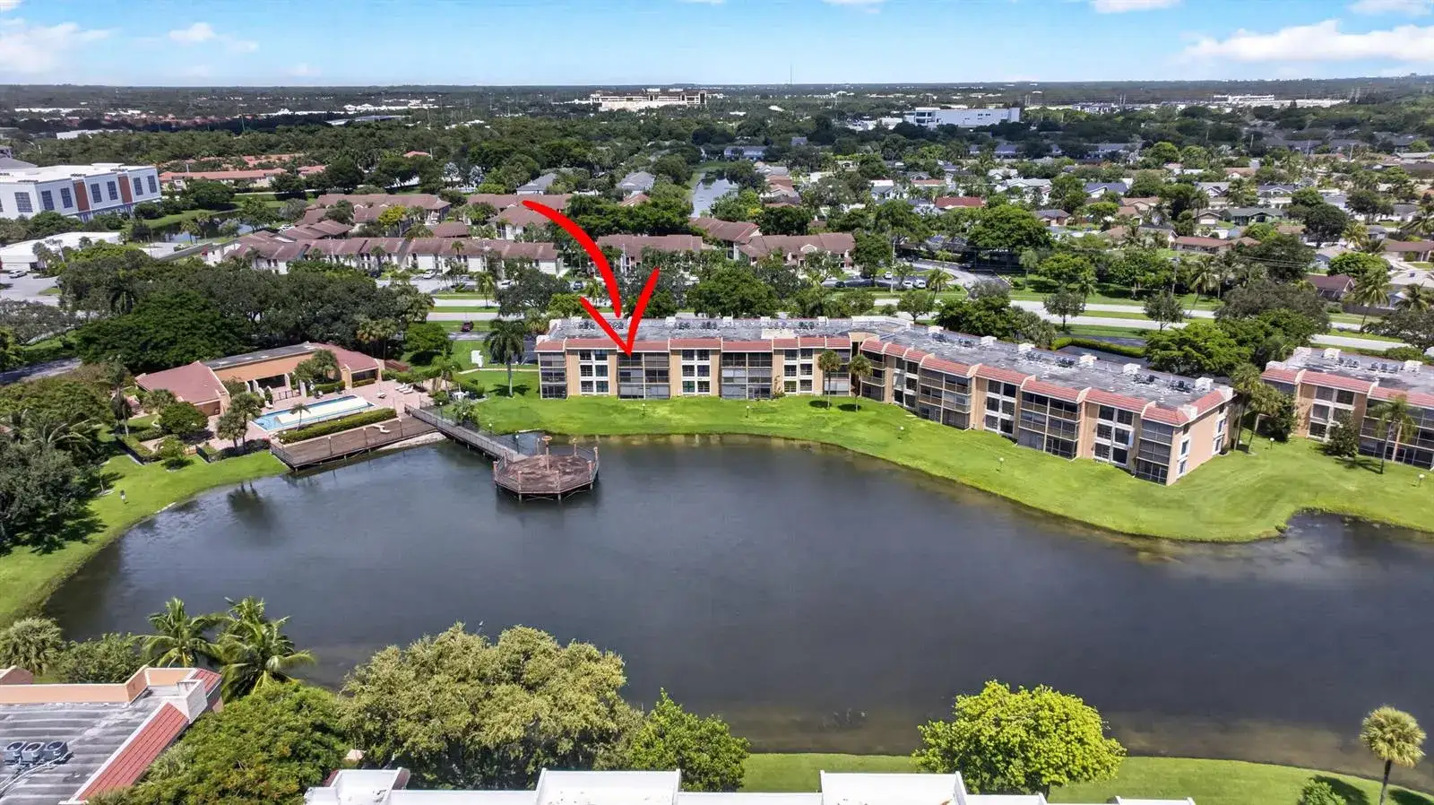 2 bedroom 2 bath Residential for sale at 5626 Coral Lake Drive # 302, Margate FL 33063