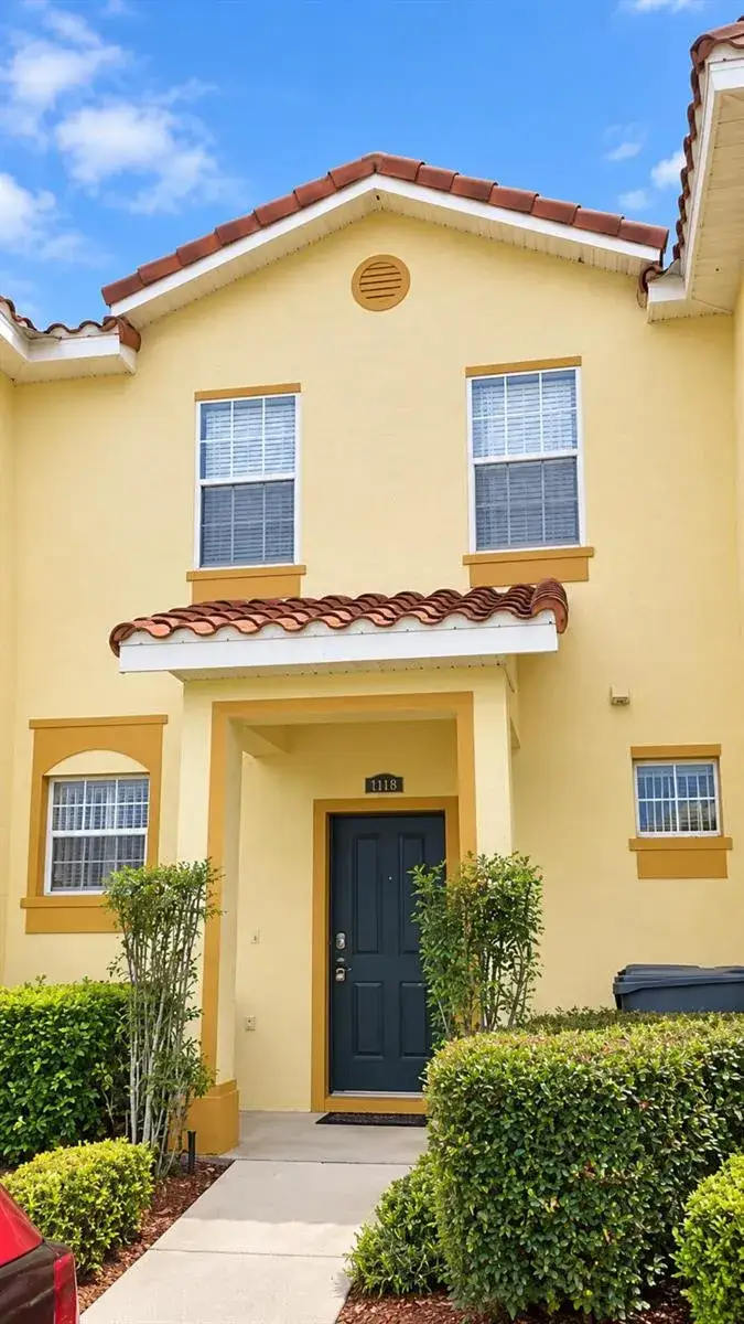 3 bedroom 2 bath Residential for sale at 612 MONROE Circle, Davenport FL 33896