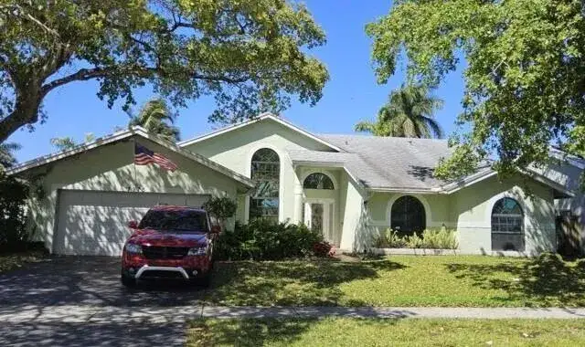 7375 NW 52ND Court, Lauderhill FL 33319