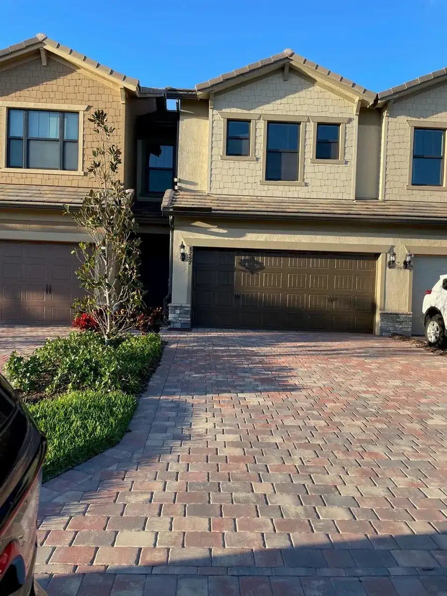 3 bedroom 2 bath Residential for sale at 8297 Catria Lane, Lake Worth FL 33467