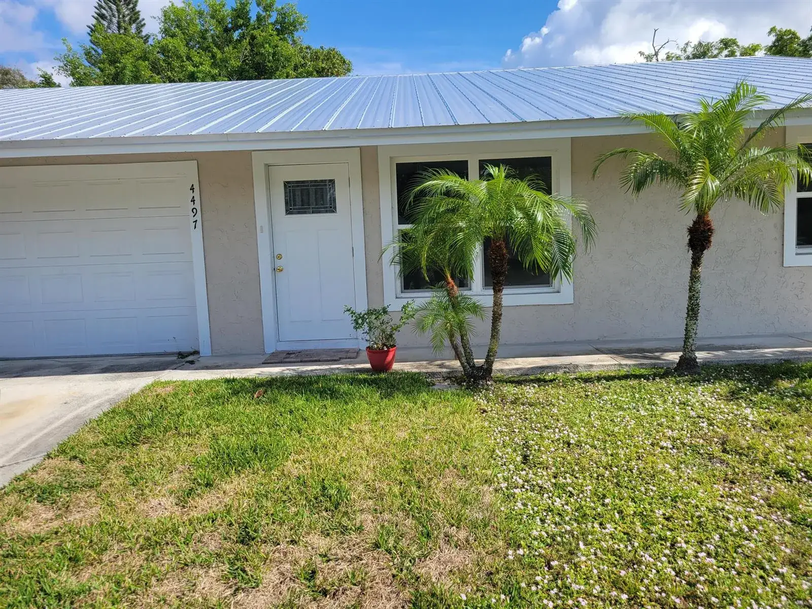 3 bedroom 2 bath Residential for sale at 4497 SE ROARING BROOK Way, Stuart FL 34997