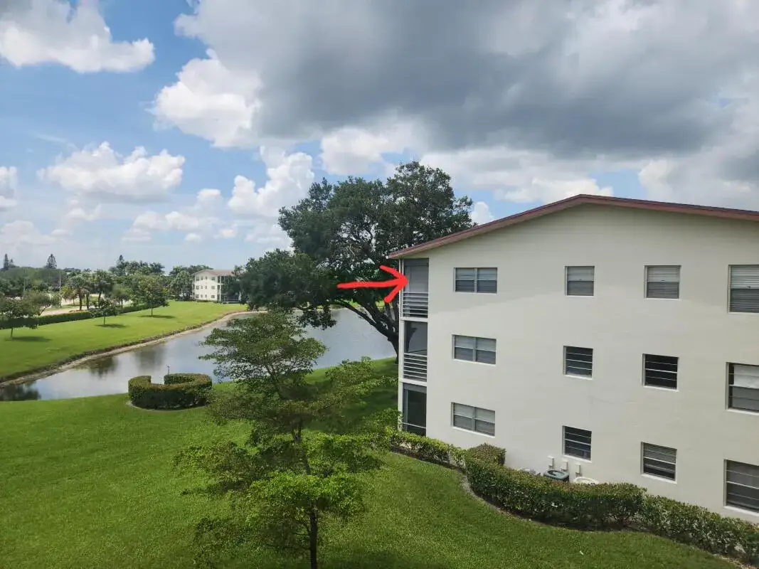 2 bedroom 1 bath Residential Lease for rent at 158 Preston Way, Boca Raton FL 33434