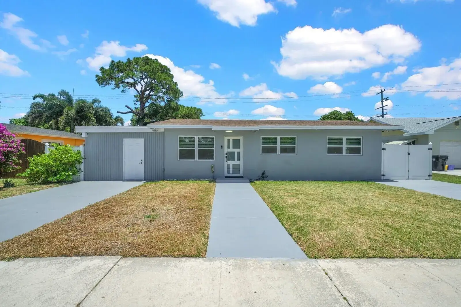 3 bedroom 2 bath Residential Lease for rent at 1134 S RIDGE Street, FL 33460