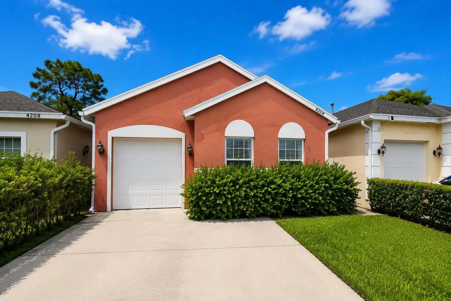 3 bedroom 2 bath Residential Lease for rent at 4409 COQUINA WINDS Way, FL 33463