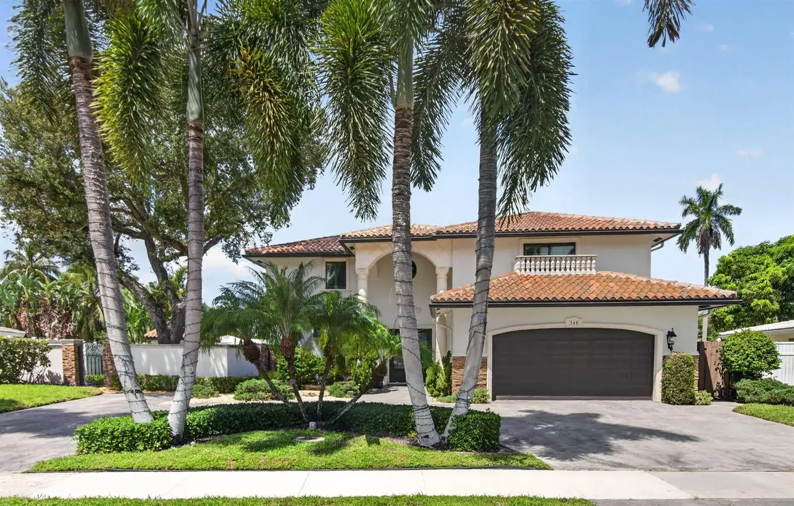 5 bedroom 3 bath Residential for sale at 749 SW 2nd Street, Boca Raton FL 33486