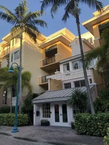 1 bedroom 1 bath Residential Lease for rent at 255 NE 3RD Avenue # 2306, Delray Beach FL 33444