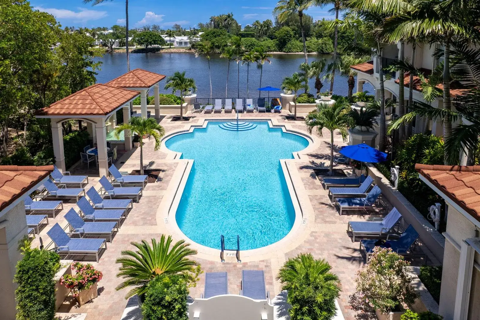 2 bedroom 2 bath Residential for sale at 4113 TUSCANY Way # 113, Boynton Beach FL 33435