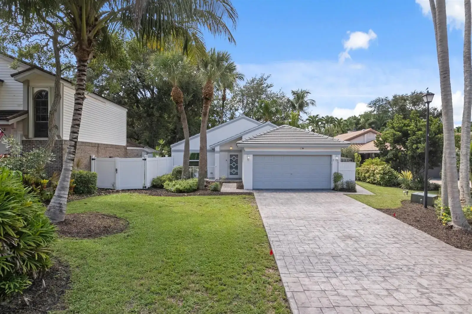 3 bedroom 2 bath Residential for sale at 4120 NW 1st Court, Delray Beach FL 33445