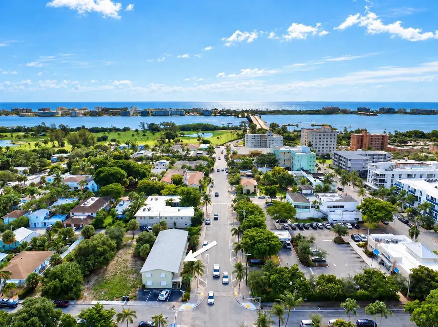 1 bedroom 1 bath Residential Lease for rent at 220 Lucerne Avenue # 3, FL 33460