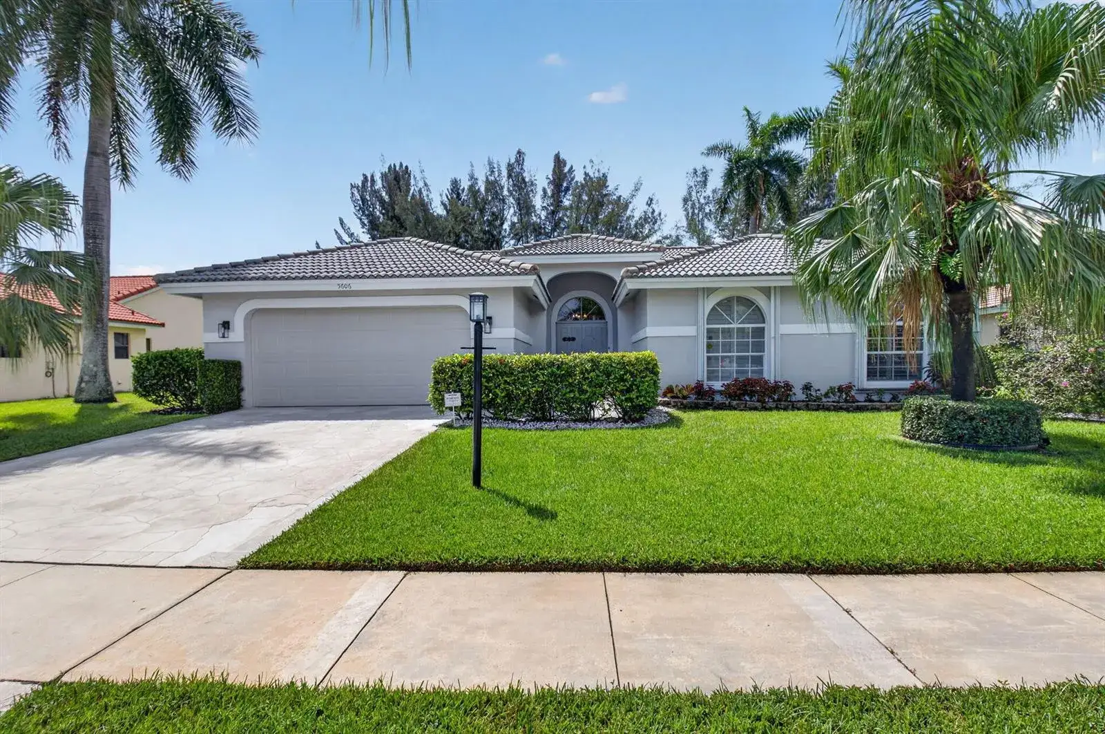 4 bedroom 2 bath Residential for sale at 5606 Aspen Ridge Circle, Delray Beach FL 33484