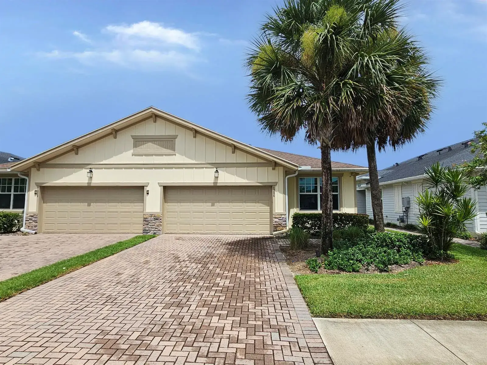 3 bedroom 2 bath Residential for sale at 1284 HAYWAGON Trail, FL 33470