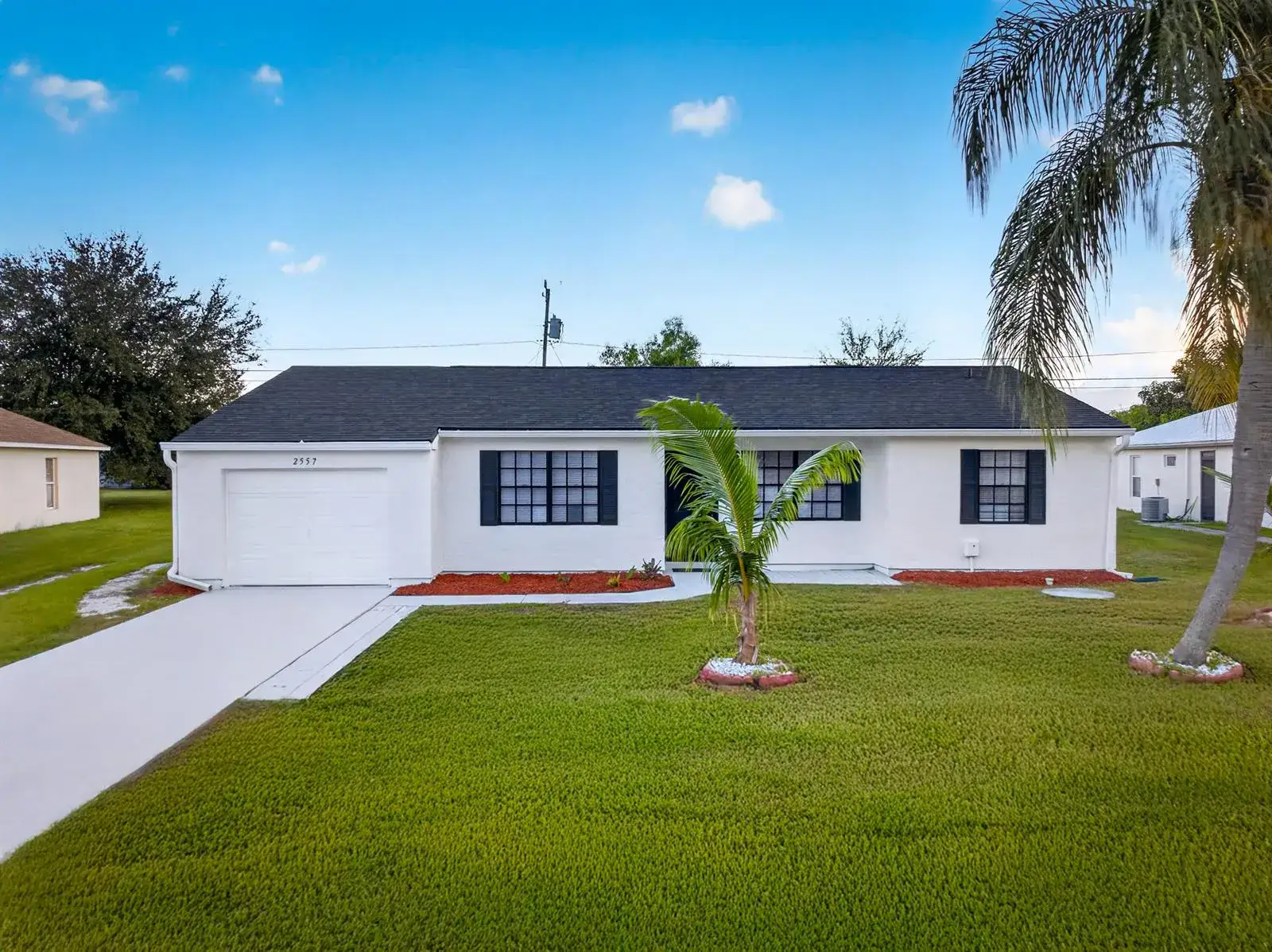 3 bedroom 2 bath Residential for sale at 2557 SE Robin Circle, Port St. Lucie FL 34952
