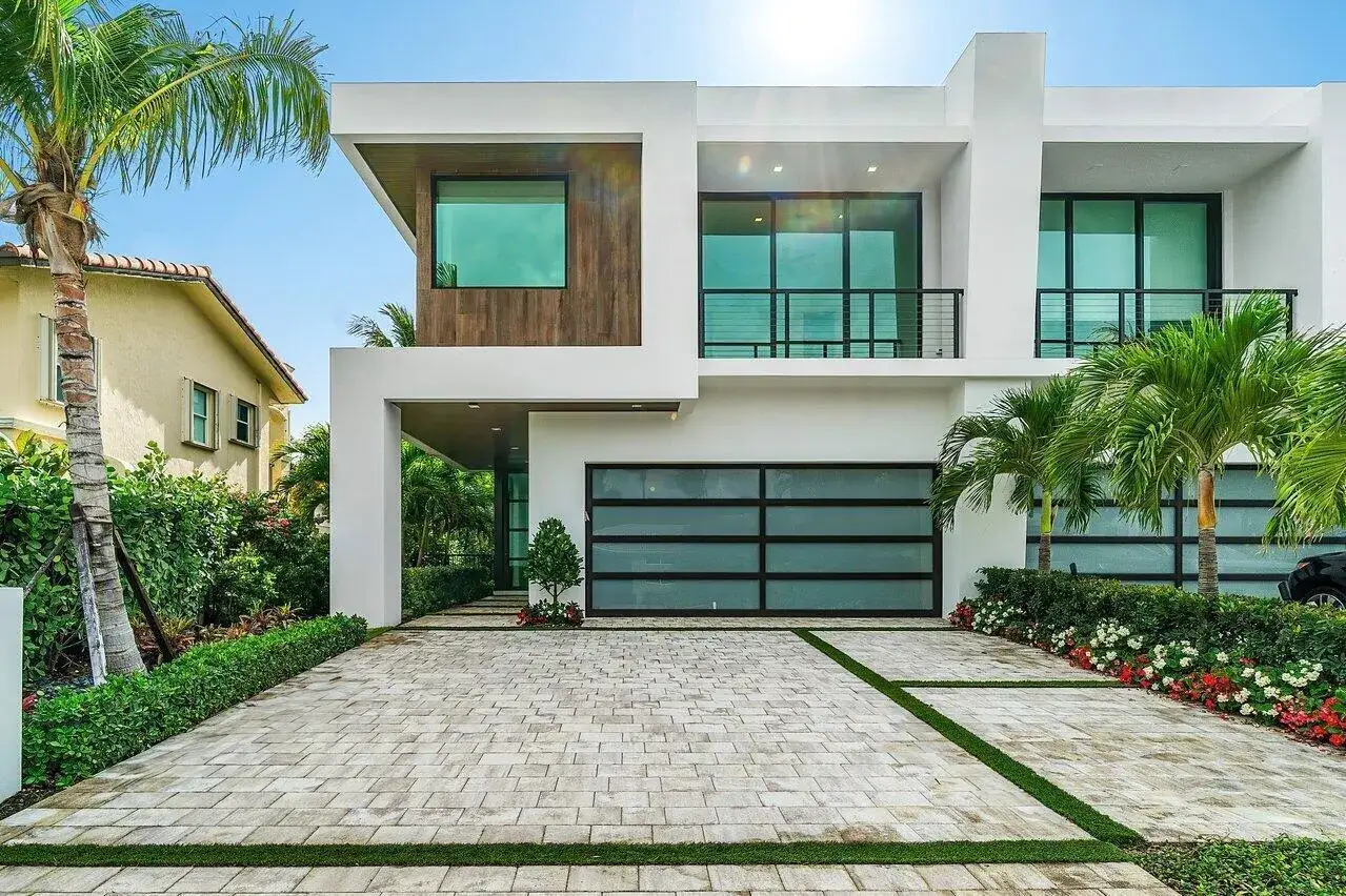 4 bedroom 4 bath Residential Lease for rent at 326 NE Wavecrest Way, Boca Raton FL 33432