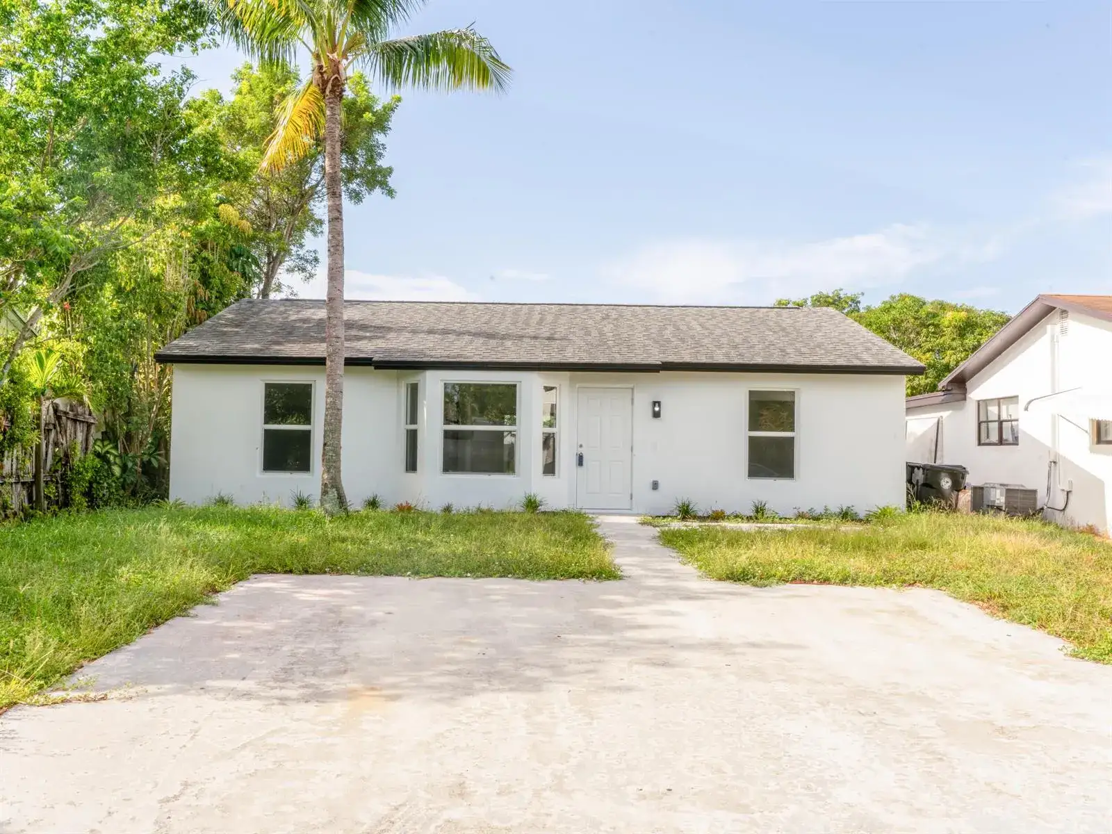 3 bedroom 2 bath Residential Lease for rent at 1229 18TH Avenue N, FL 33460