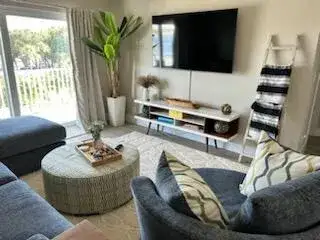 2 bedroom 2 bath Residential Lease for rent at 311 E Ocean Avenue # 309, Lantana FL 33462