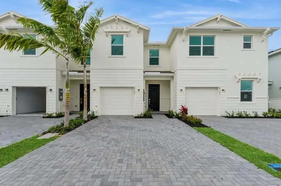 3 bedroom 2 bath Residential Lease for rent at 4547 HOLLISTER Avenue, Lake Worth FL 33463
