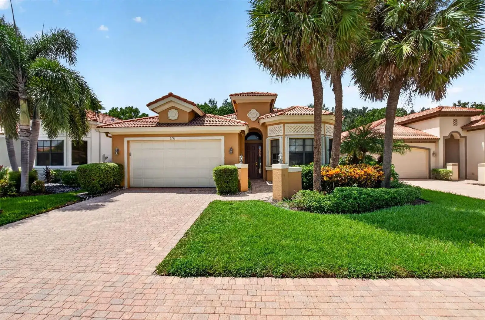 3 bedroom 2 bath Residential for sale at 9732 Isles Cay Drive, Delray Beach FL 33446