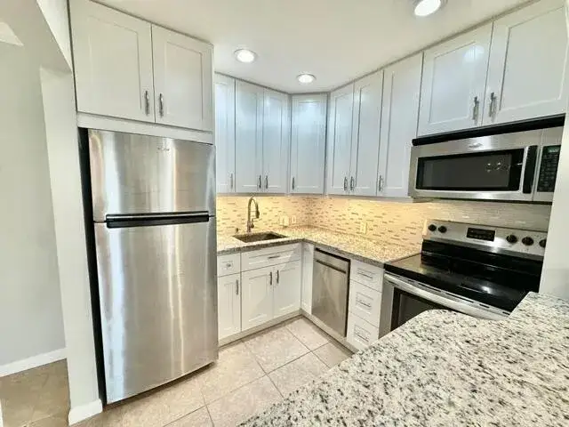 1 bedroom 1 bath Residential Lease for rent at 118 Mansfield C, Boca Raton FL 33434
