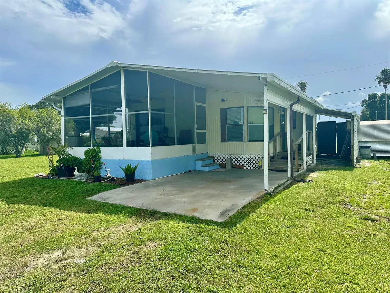 2 bedroom 2 bath Residential for sale at 1230 CHOBEE Street, Okeechobee FL 34974