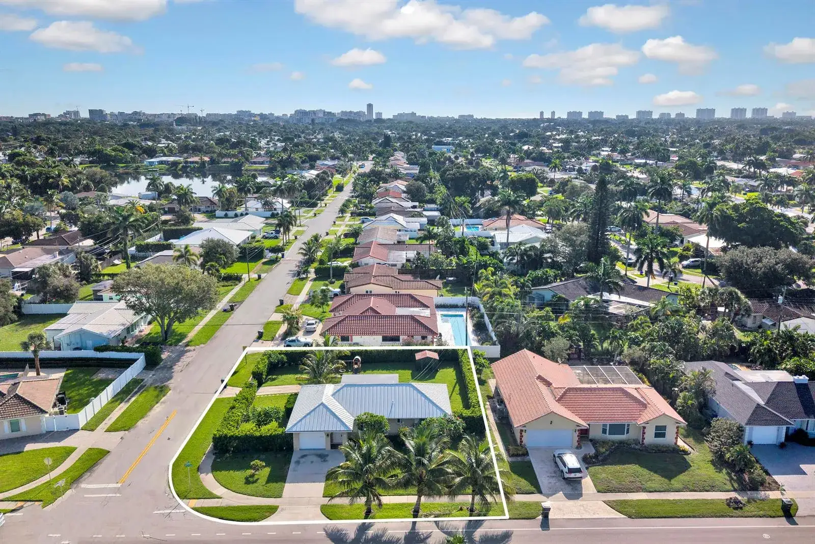 2 bedroom 2 bath Residential Lease for rent at 1100 SW 12th Avenue, Boca Raton FL 33486