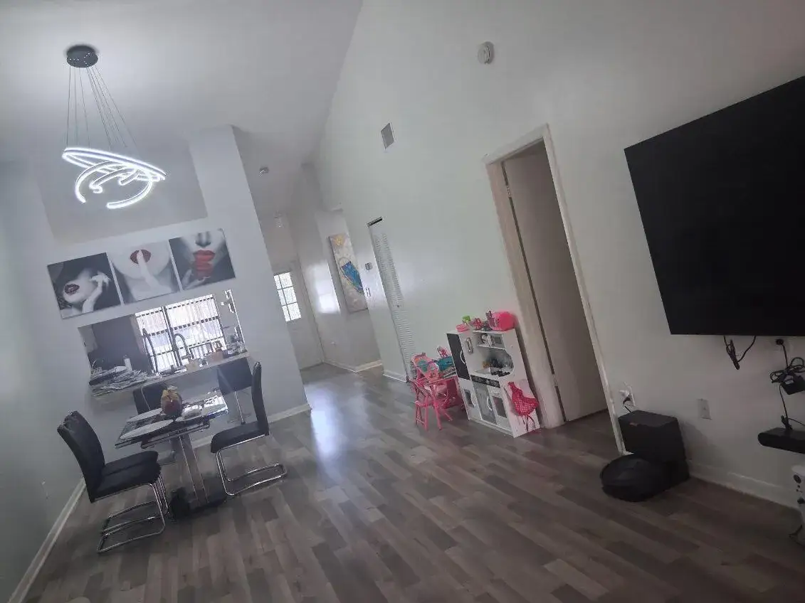 2 bedroom 2 bath Residential Lease for rent at 1200 PARKSIDE GREEN Drive, FL 33415