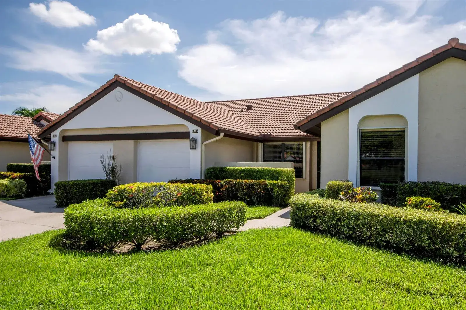 2 bedroom 2 bath Residential for sale at 8206 Mooring Circle, Boynton Beach FL 33472