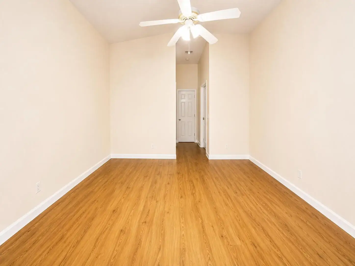 2 bedroom 2 bath Residential for sale at 611 NW WHITFIELD Way, Port St. Lucie FL 34986