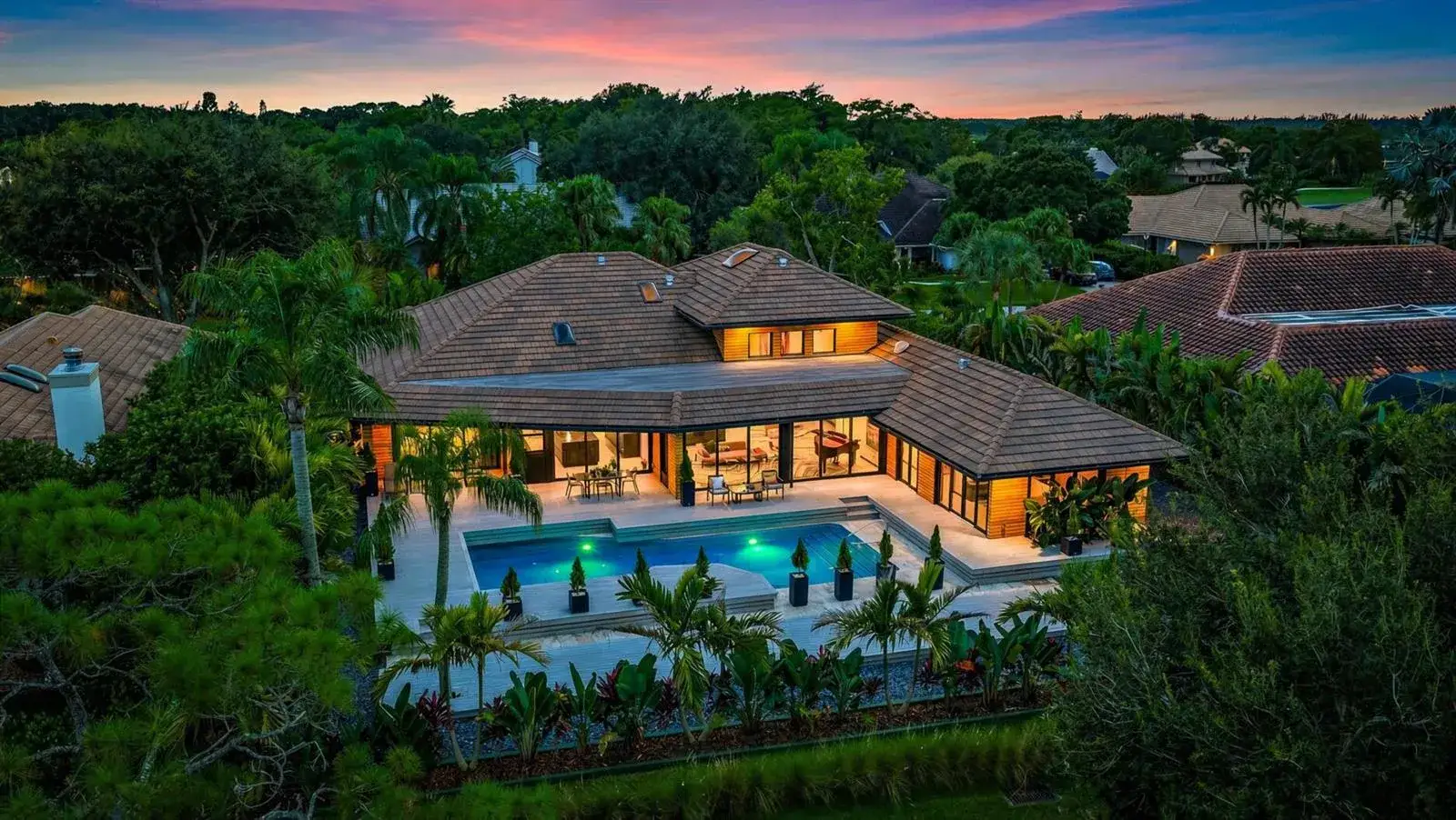 5 bedroom 4 bath Residential for sale at 3 Sheldrake Lane, Palm Beach Gardens FL 33418