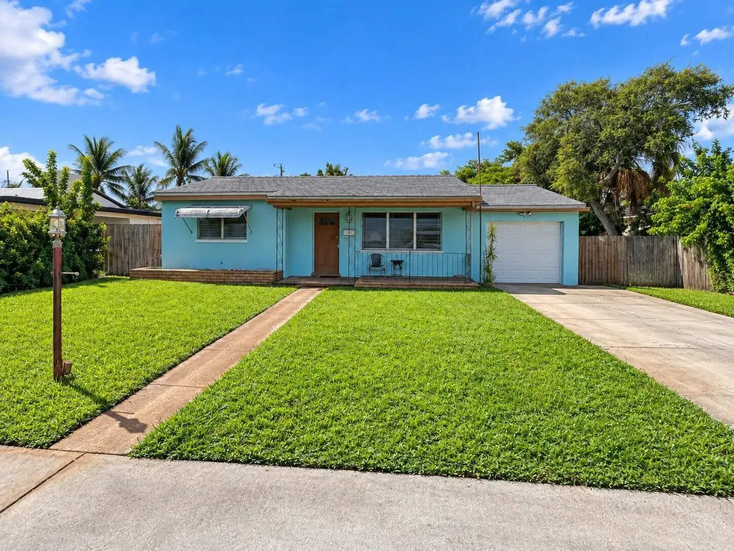 110 SE 3rd Avenue, Boynton Beach FL 33435