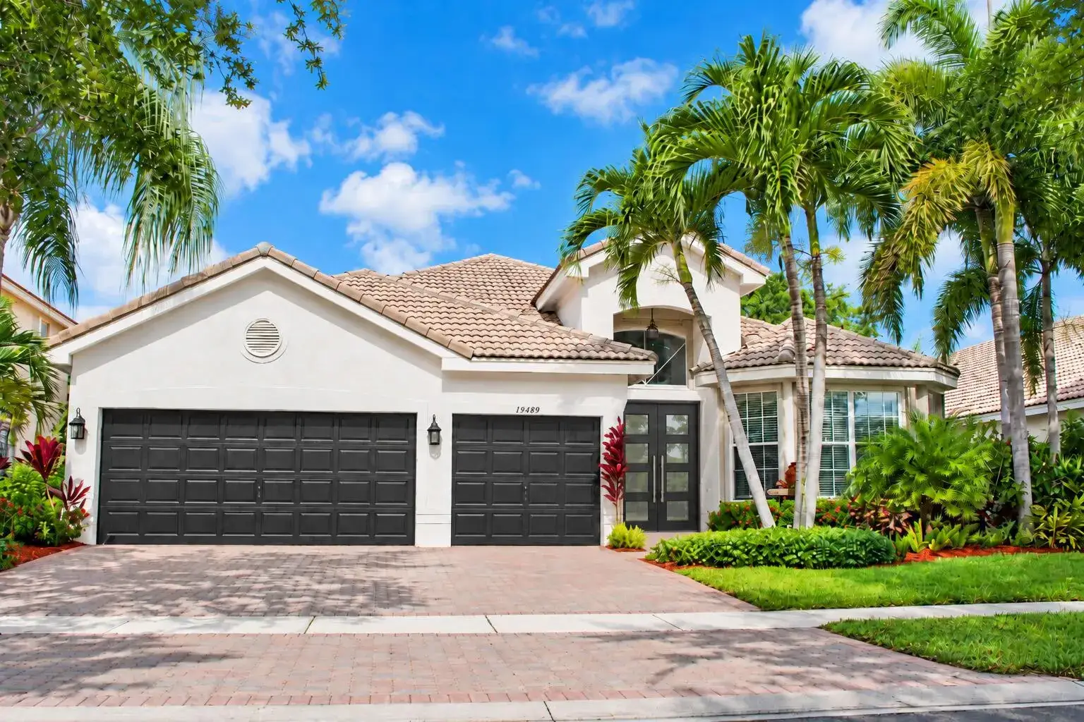 4 bedroom 3 bath Residential for sale at 19489 Estuary Drive, Boca Raton FL 33498