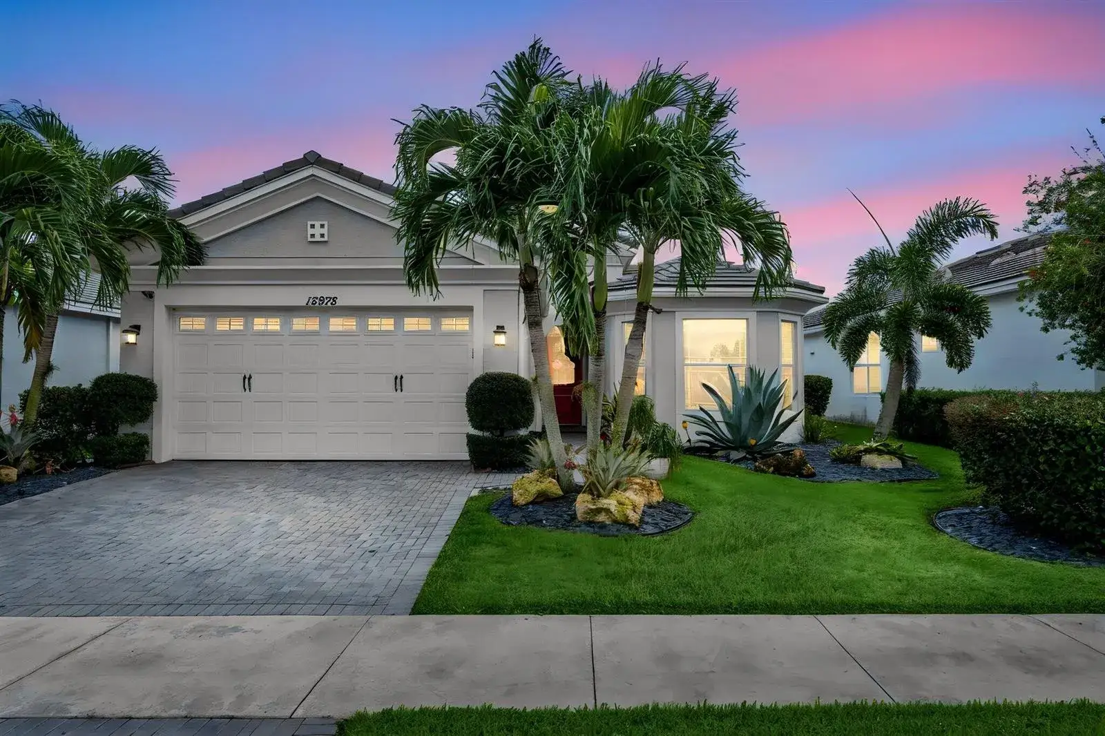 3 bedroom 2 bath Residential for sale at 15978 Whippoorwill Circle, Westlake FL 33470
