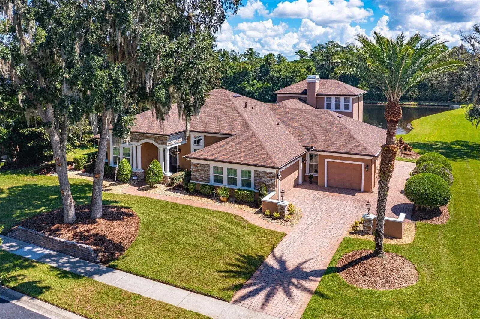 4 bedroom 3 bath Residential for sale at 1220 PRESTIGE Point, FL 32765