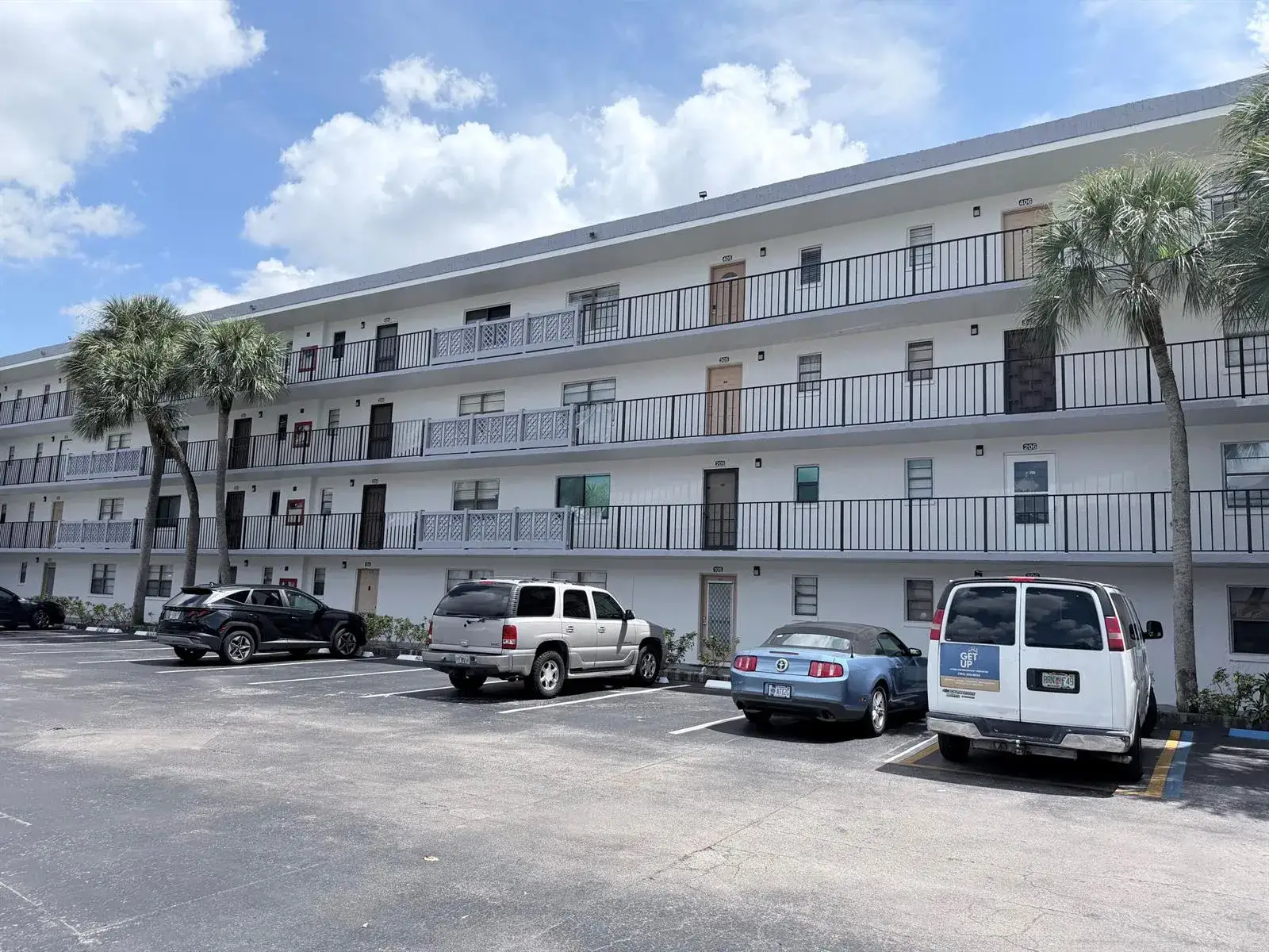 2 bedroom 2 bath Residential Lease for rent at 9370 SW 8TH Street # 214, Boca Raton FL 33428