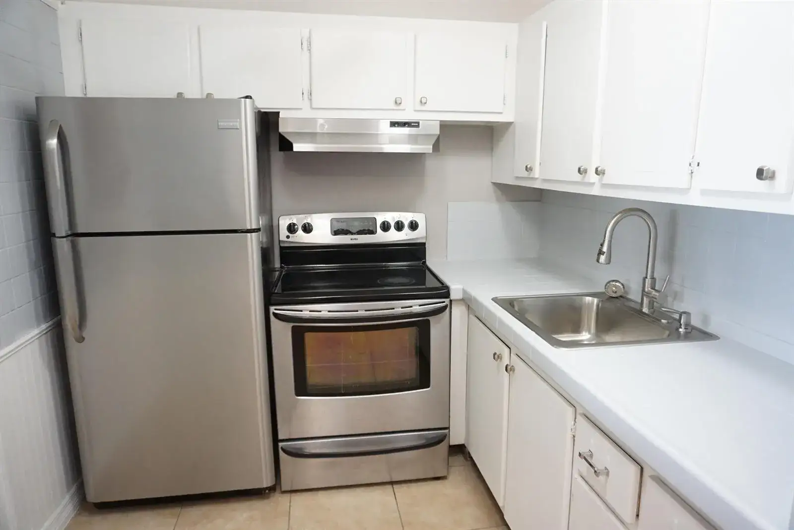 1 bedroom 1 bath Residential for sale at 89 Cambridge D, West Palm Beach FL 33417