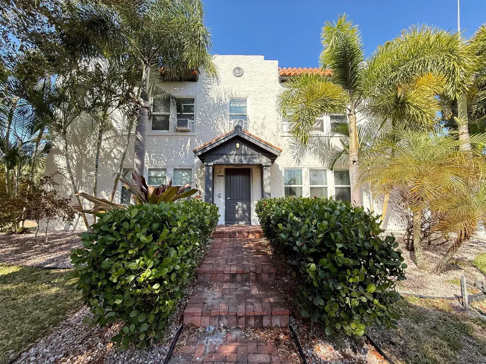 1 bath Residential Lease for rent at 815 Upland Road # 7, West Palm Beach FL 33401