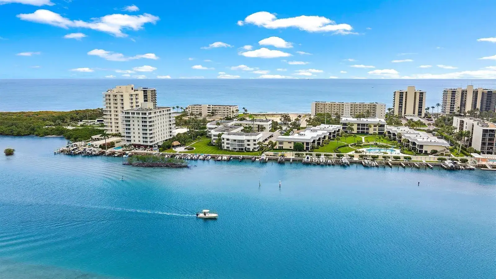 2 bedroom 2 bath Residential for sale at 325 S Beach Road # 210, Tequesta FL 33469