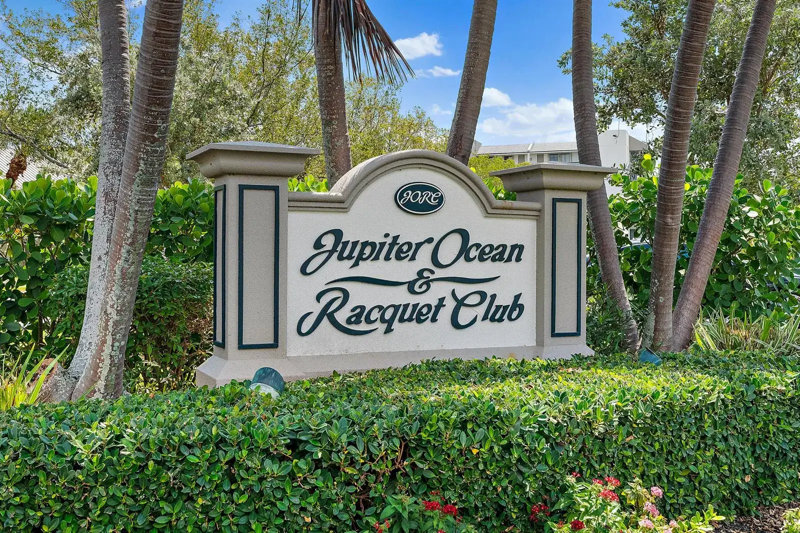 1 bedroom 1 bath Residential for sale at 1605 S US Highway 1 # 13C, Jupiter FL 33477
