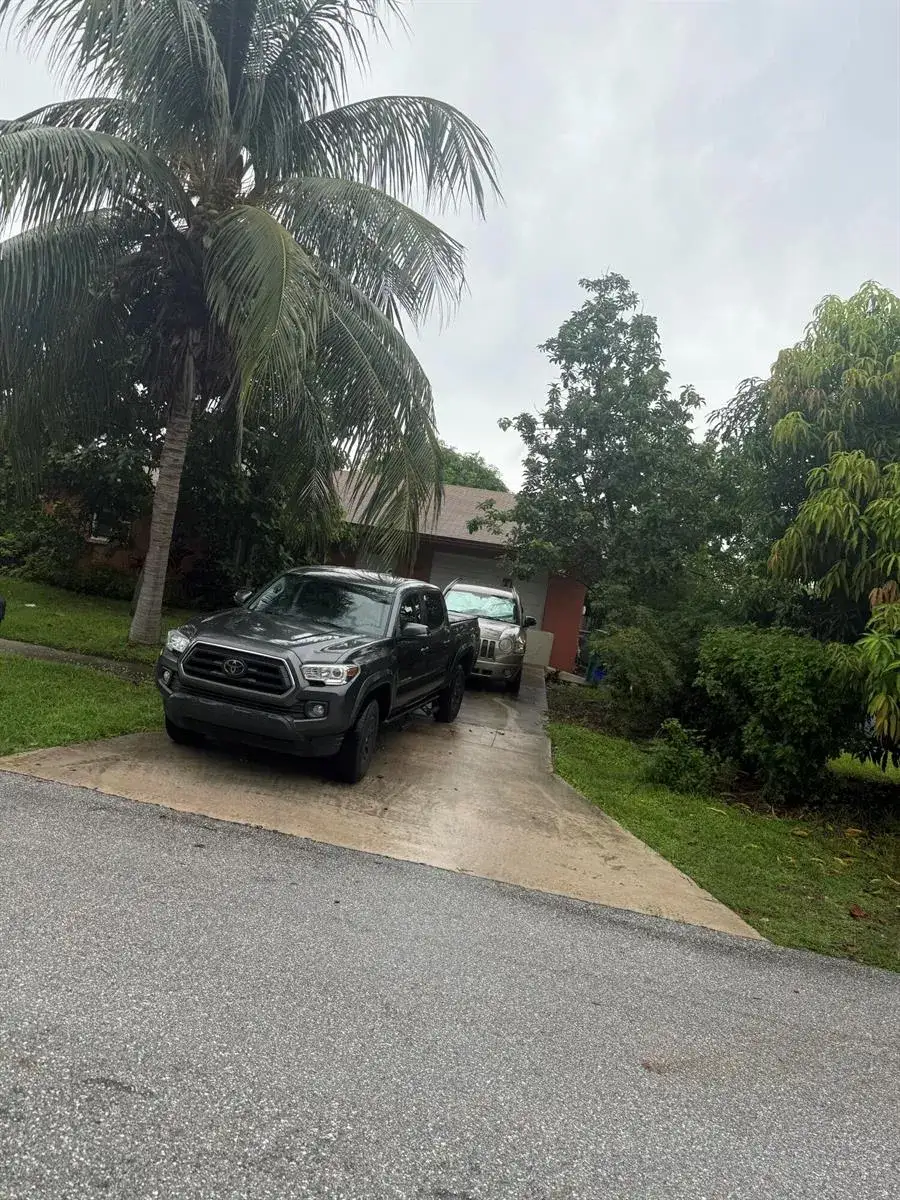3 bedroom 2 bath Residential for sale at 433 SW 10TH Avenue, Boynton Beach FL 33435