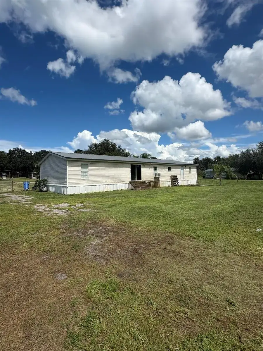 5 bedroom 3 bath Residential for sale at 6205 FULLENKAMP Drive, Plant City FL 33565