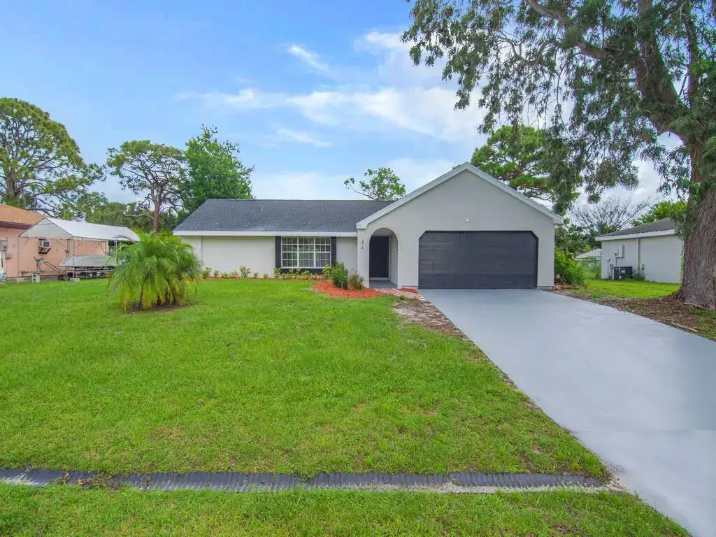 3 bedroom 2 bath Residential for sale at 374 SW Homeland Road, Port St. Lucie FL 34953