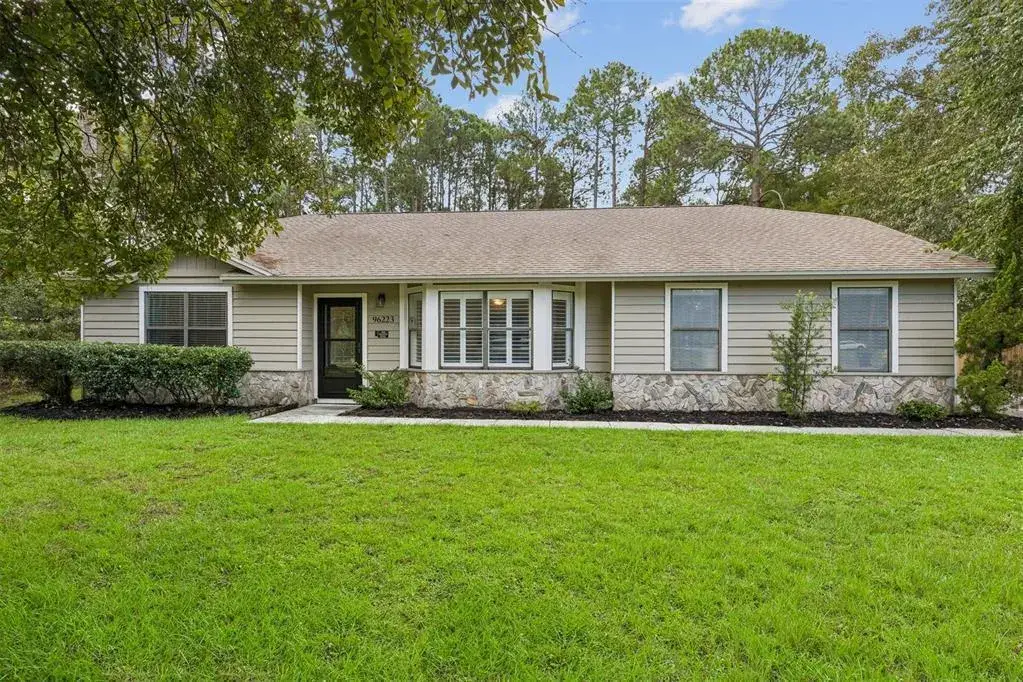4 bedroom 2 bath Residential for sale at 96223 PARLIAMENT Drive, FL 32034