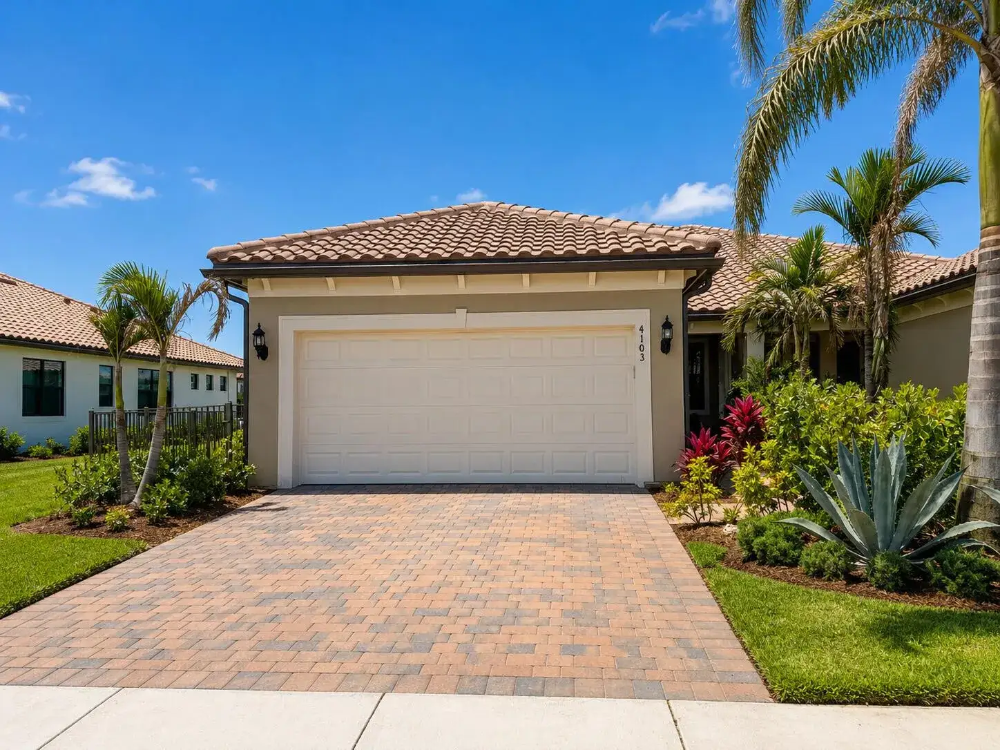 2 bedroom 2 bath Residential for sale at 4103 Silver Maple Way, Vero Beach FL 32967