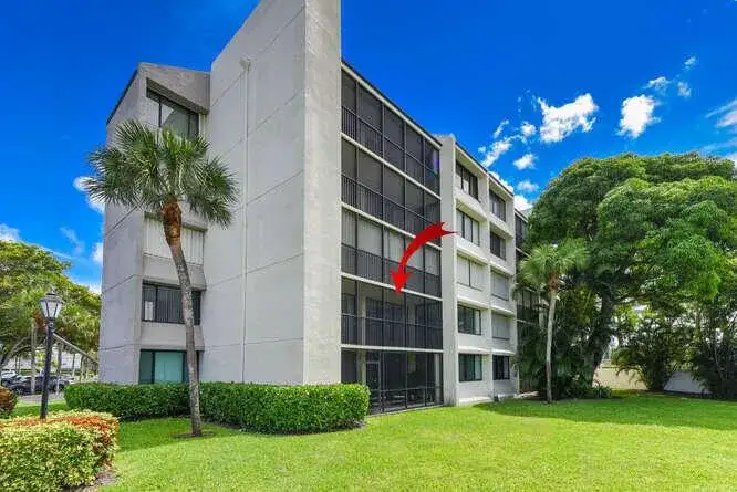 3 bedroom 3 bath Residential for sale at 1605 S Us Highway 1 # 101, Jupiter FL 33477