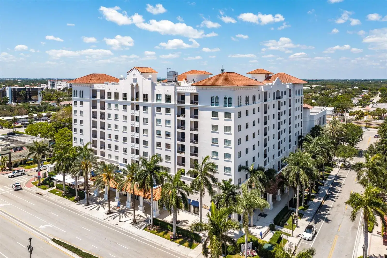 2 bedroom 2 bath Residential for sale at 233 S Federal Highway # 605, Boca Raton FL 33432