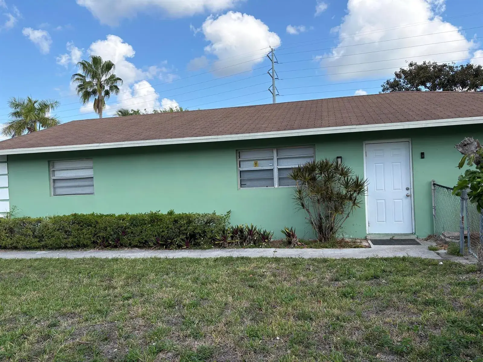 3 bedroom 2 bath Residential for sale at 5954 BAHAMA Court, West Palm Beach FL 33407