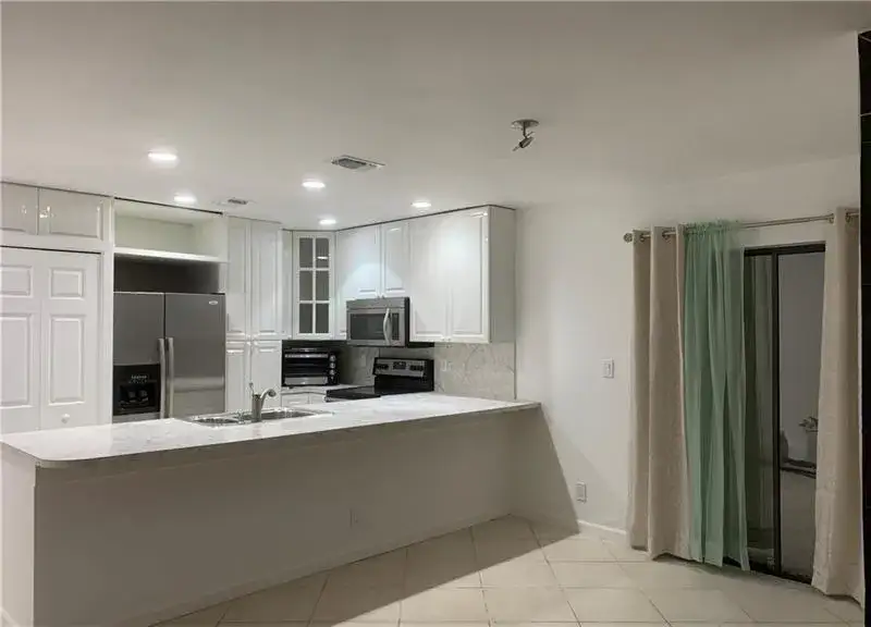 3 bedroom 2 bath Residential for sale at 9259 SW 1ST Street # 603, Plantation FL 33324