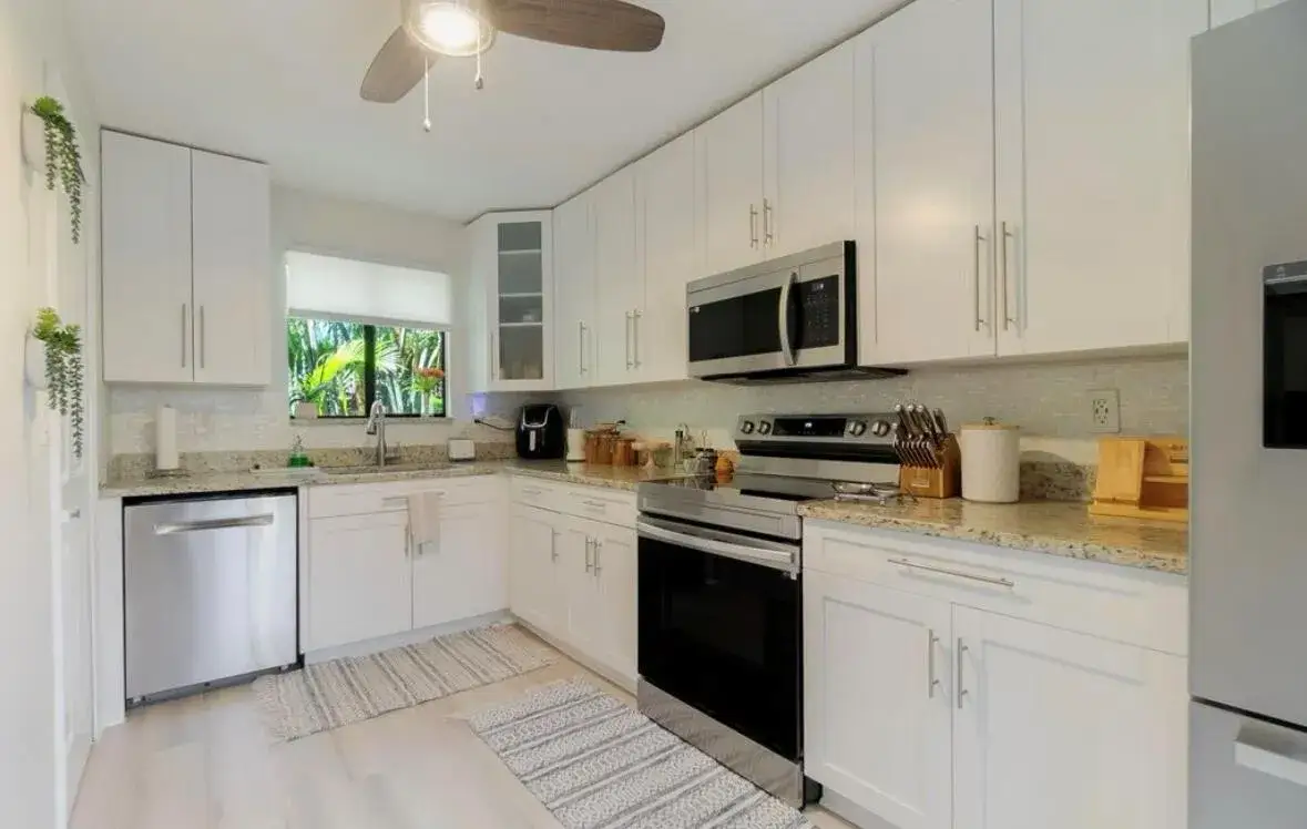 11892 STURBRIDGE Lane, Wellington FL 33414